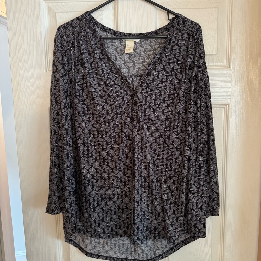 H&M Black Geometric Blouse